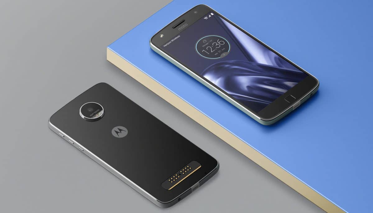 Download and Install Moto Z Play OPN27.76-12-22 Oreo Update