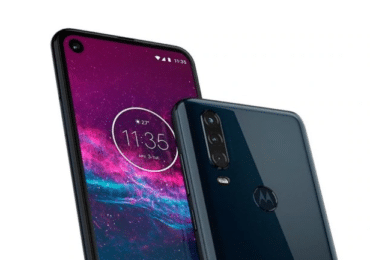 Motorola One Action Android 10 offers December 2019 Patch