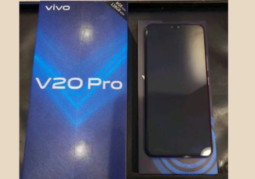Vivo V20 Pro - live image