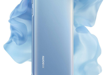 Xiaomi Mi 11 in Gradient Blue